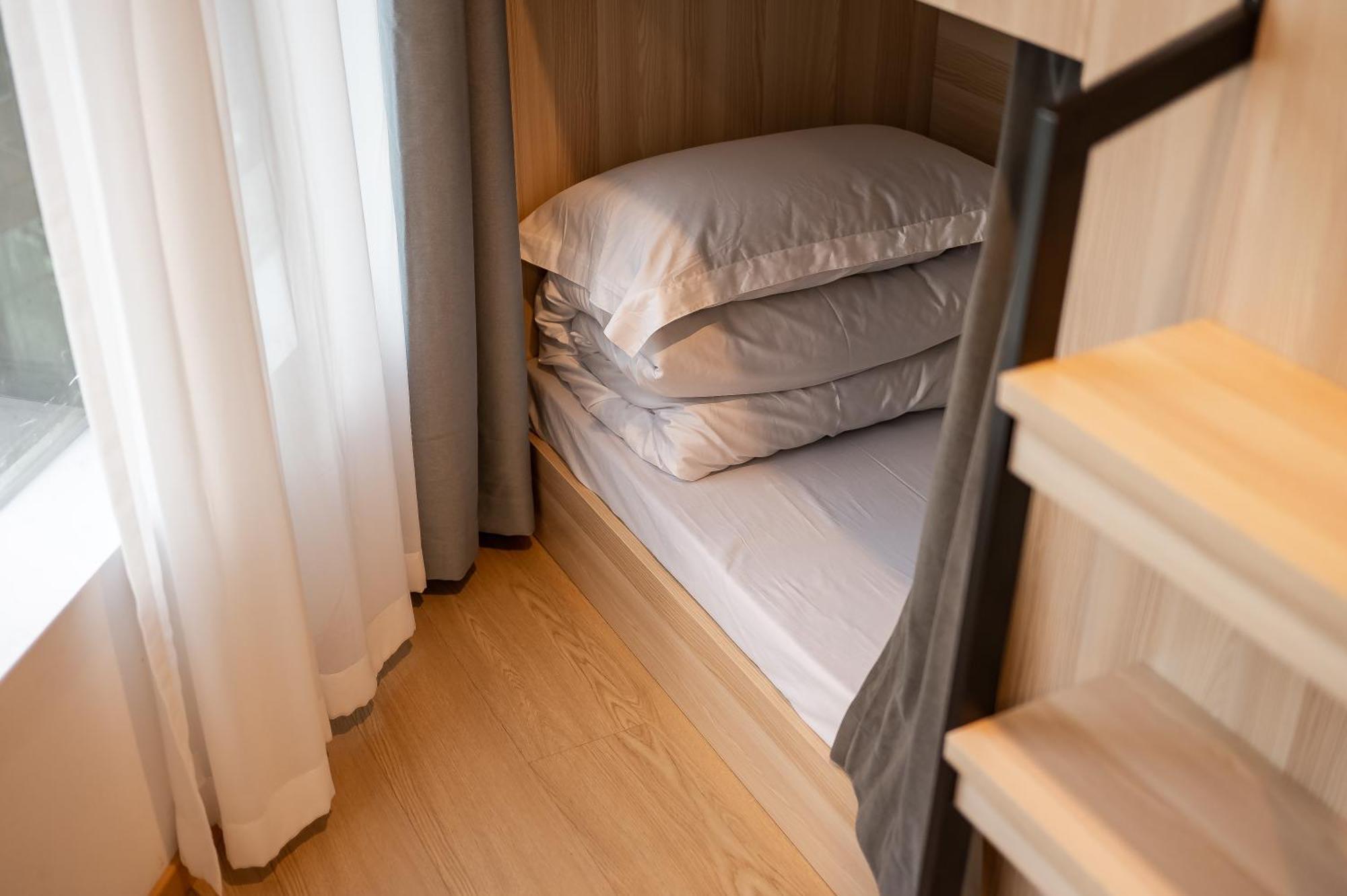 Dayin International Youth Hostel -Near People'S Square & Old Town -Social Area -Bar -Cafe -Gym -Free Laundry Luggage Storage -24H Front Desk -English Service Şanghay Dış mekan fotoğraf