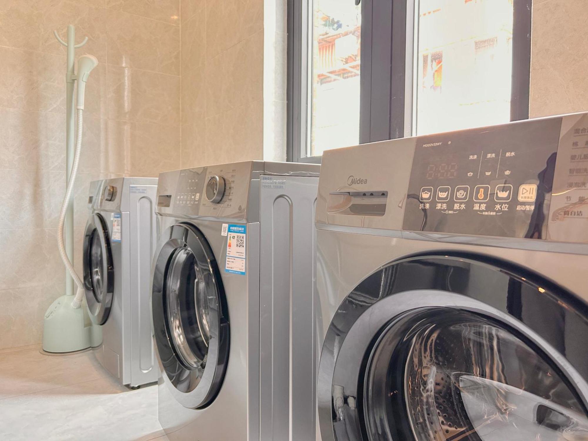 Dayin International Youth Hostel -Near People'S Square & Old Town -Social Area -Bar -Cafe -Gym -Free Laundry Luggage Storage -24H Front Desk -English Service Şanghay Dış mekan fotoğraf